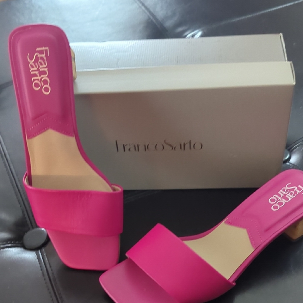 Franco Sarto Fuchsia Mules